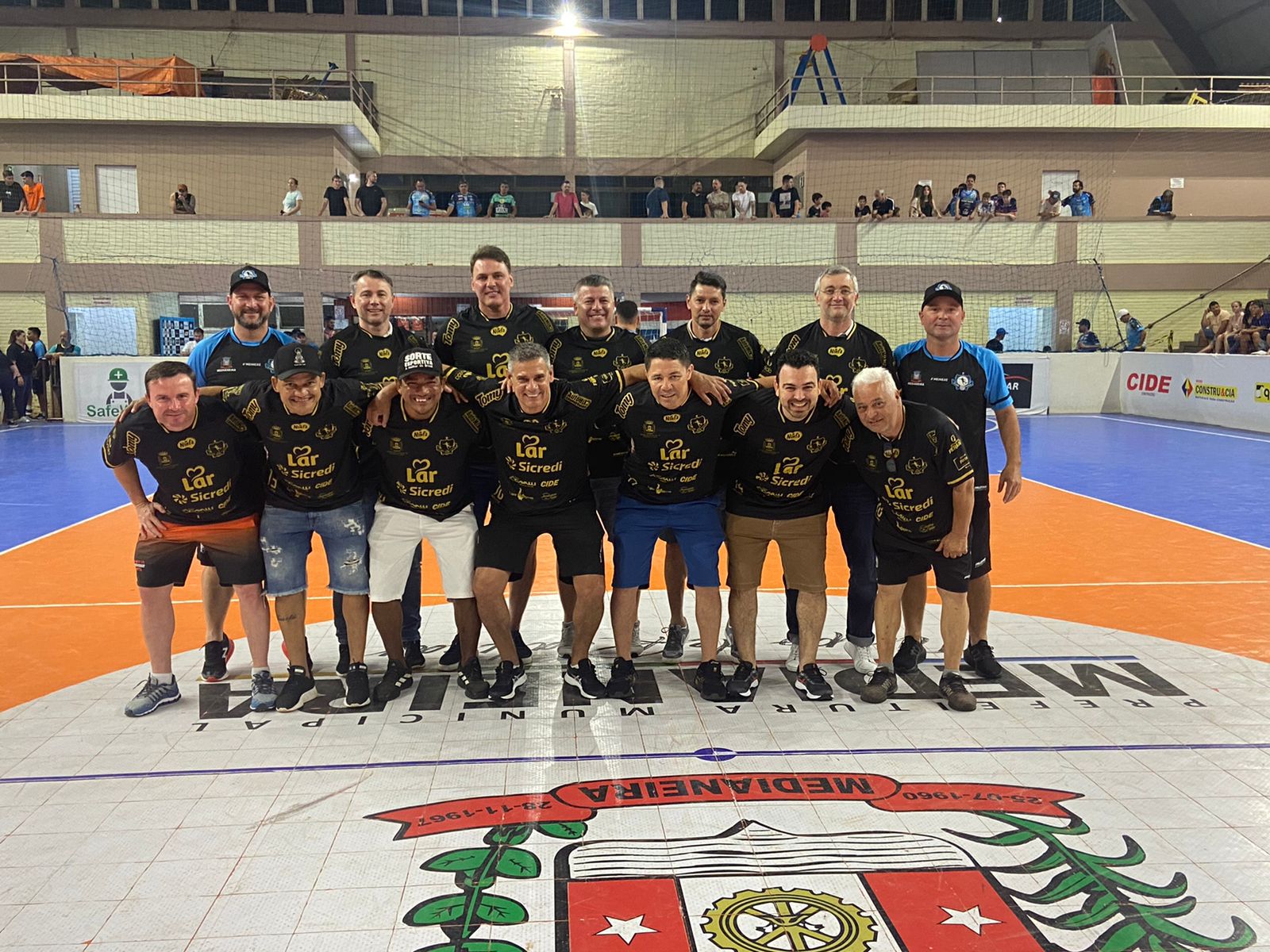 Futsal: Cruzeiro, União Central e atletas do Jaraguá disputam o Torneio de  Verão de Indaial – Agência de Notícias Avante!